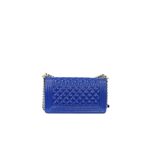 CHANEL Medium Blue Patent Boy Bag C-A23452 - Picture 4 of 10